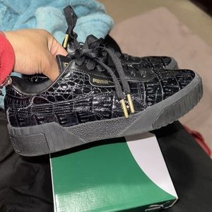Cali Croc Pumas